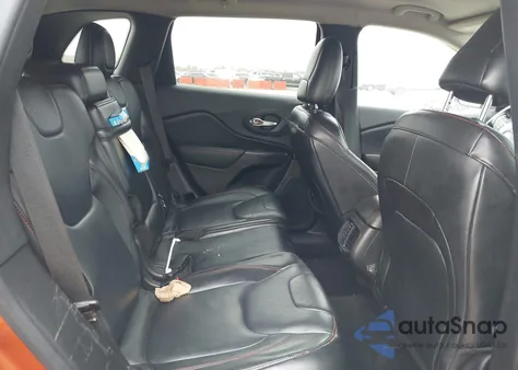 2014 Jeep Cherokee Trailhawk from USA, damaged, VIN 1C4PJMBS6EW276446